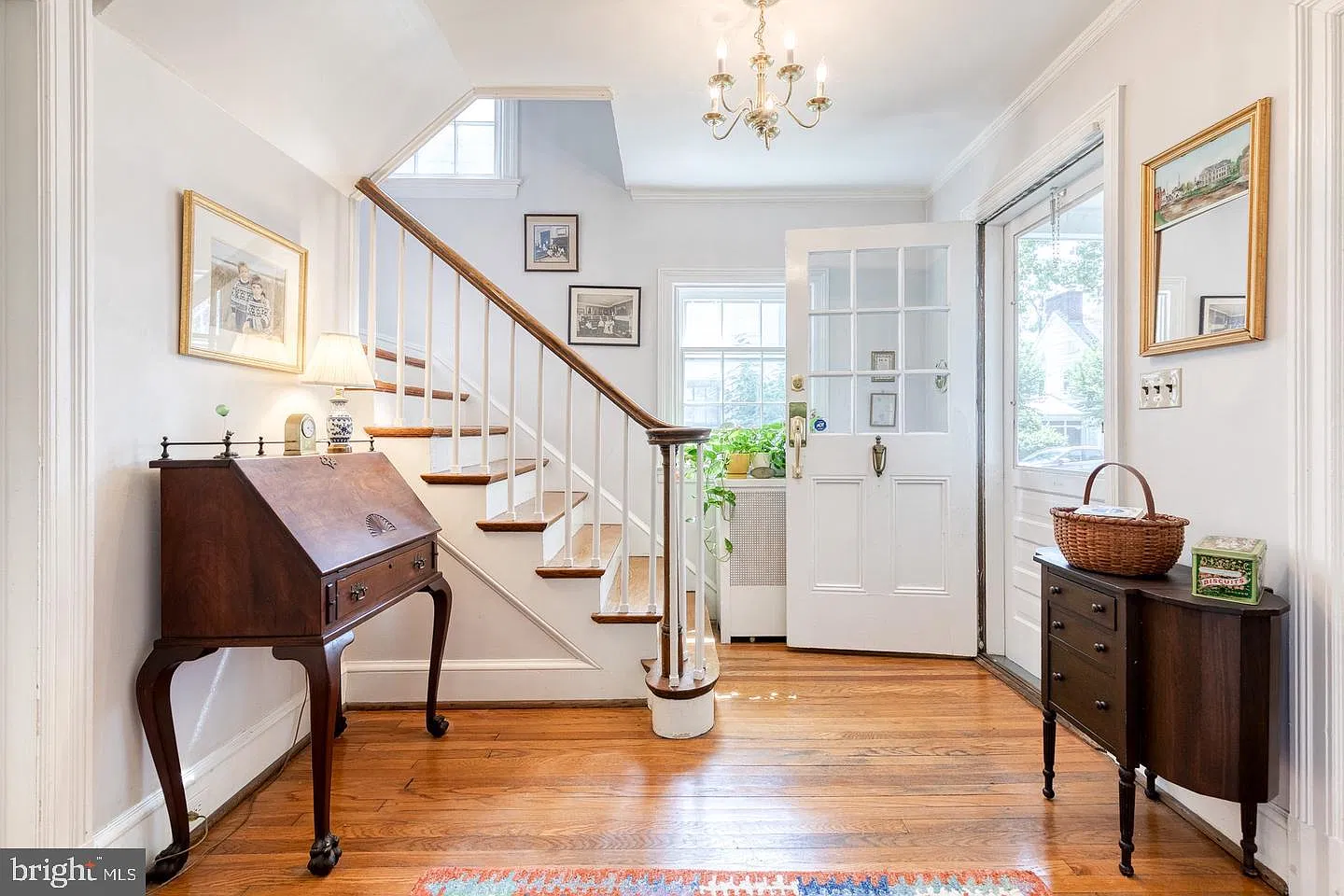 3 bed, 1.5 bath, 1764 sqft, $2,900 — Photo 4