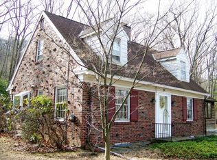 24 Edgewood Rd, Binghamton, NY 13903