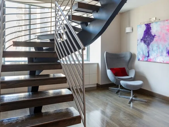 401 East 84th Street image 15 of 22