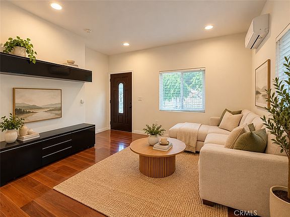 5th image of 3918 Maple Ave #A