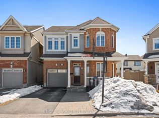105 Pennant Ave, Ottawa, ON K2J5X1