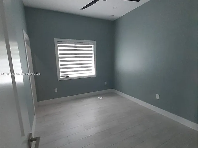 23 Jenny Ln — Photo 15