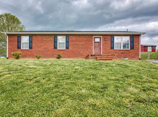 789 Grubmore Rd, Marion, VA 24354