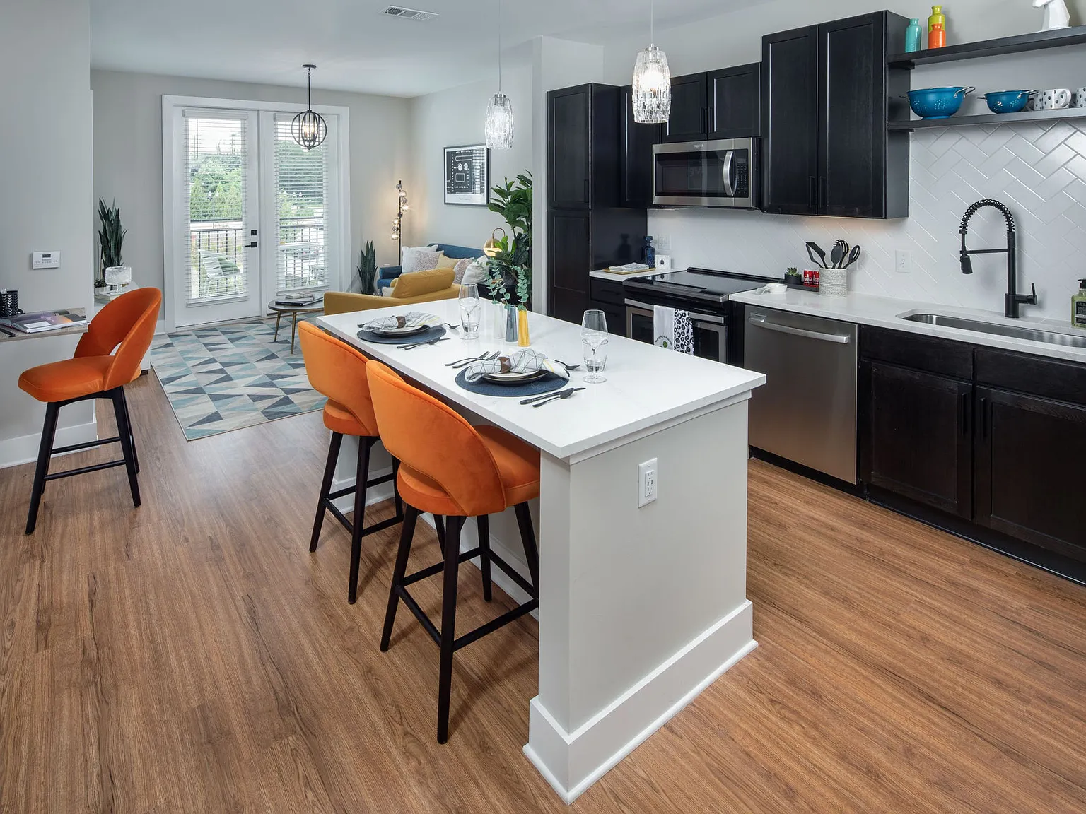 The Local Sugar Hill Apartments — Photo 2