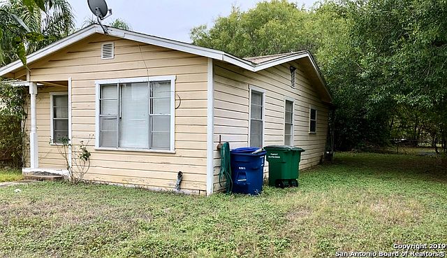 1st image of 4426 Chulita St