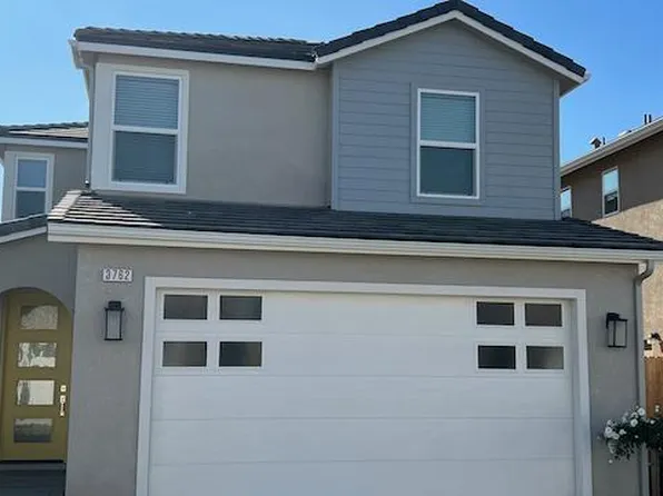 3762 Parkstone Way, Clovis, CA 93619