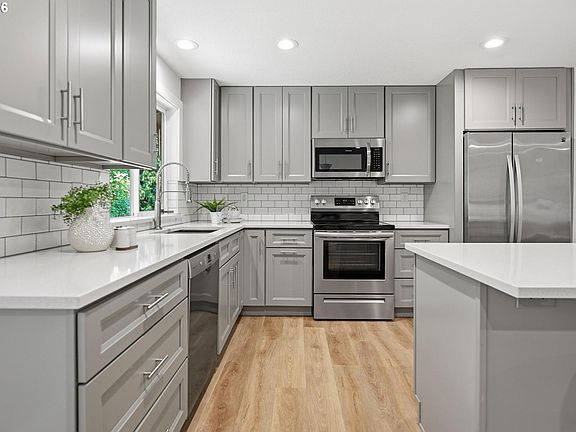 4th image of 14365 SW 80th Pl