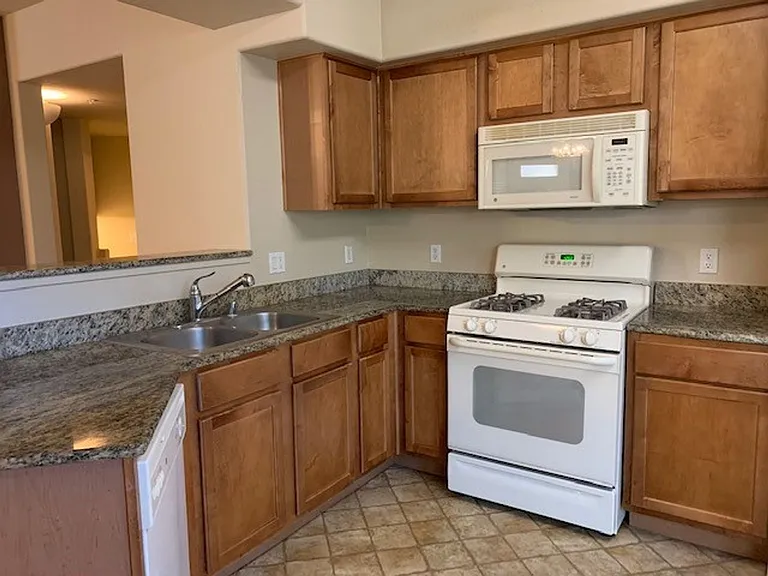 5350 Dunlay Dr #2116 — Photo 7