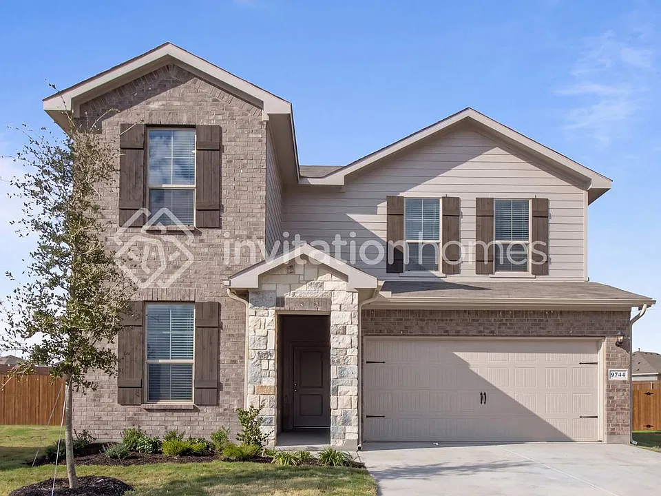 9736 McClane Farm Dr