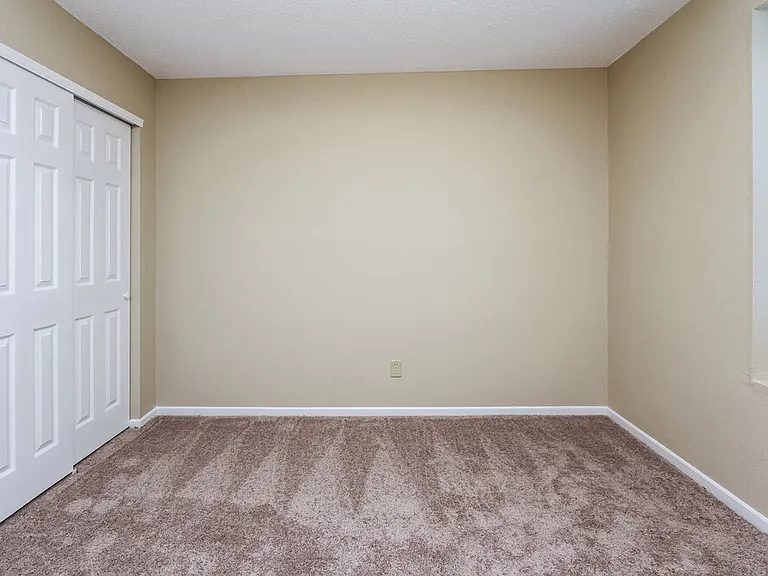 2174 Providence Dr — Photo 13