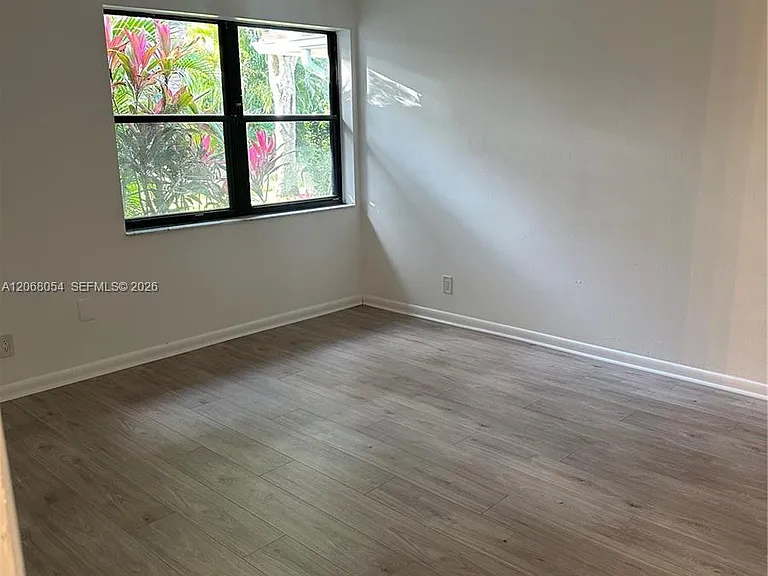 2902 SW 21st Ter #301C — Photo 12