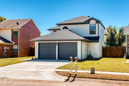 3924 Dalston Ln Photo 1