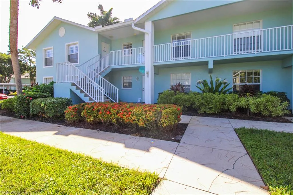 2 bed, 2.0 bath, 1030 sqft, $3,200 — Photo 4
