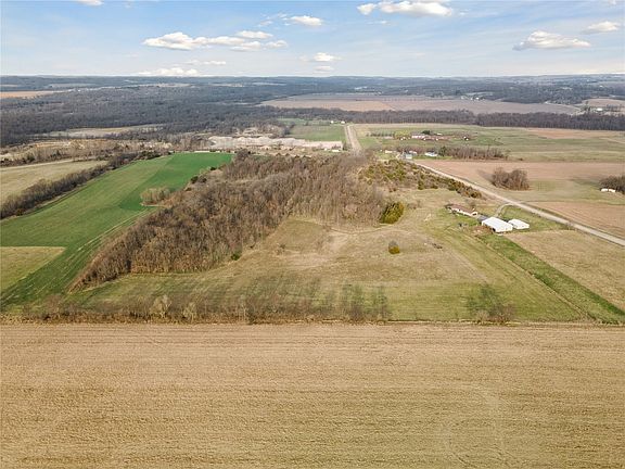 3rd image of Indian Boundary Rd
