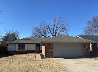 114 Willoway Dr, Norman, OK 73072