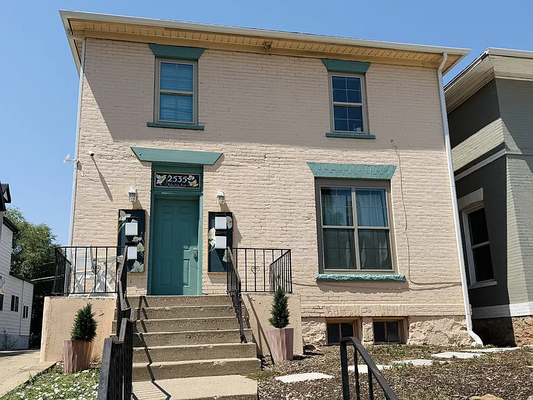 2535 Adams Ave #4 — Photo 2