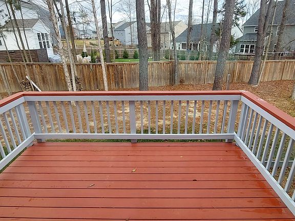 5th image of 15924 Cambria Cove Blvd