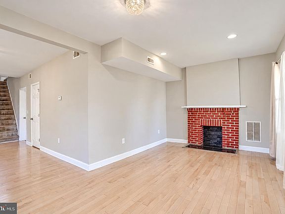 5th image of 5711 Bland Ave