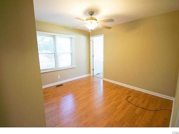 4th image of 1314 W Congress St