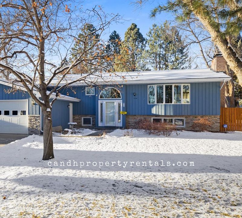 1st image of 1924 Forest Park Dr