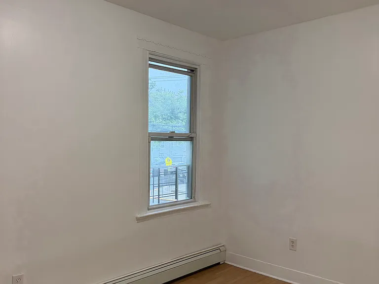 167 Bergen Ave #2B — Photo 9