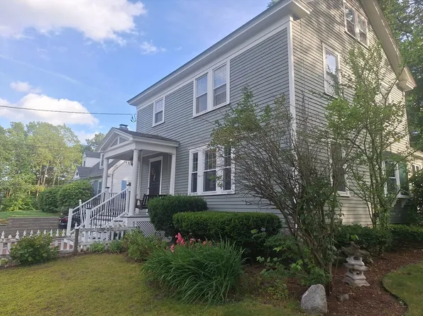 137 Hoyt Ave, Lowell, MA 01852