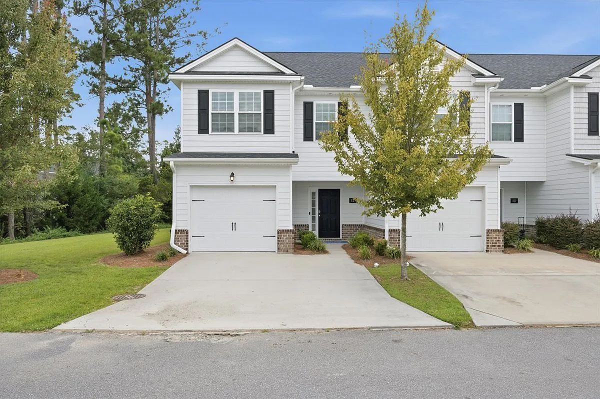 Harris Trail Rental Homes — Photo 1