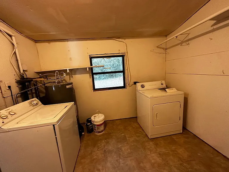 1730 Atkamire Dr — Photo 12