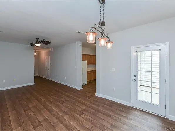 5915 Pisgah Way, Charlotte, NC 28217