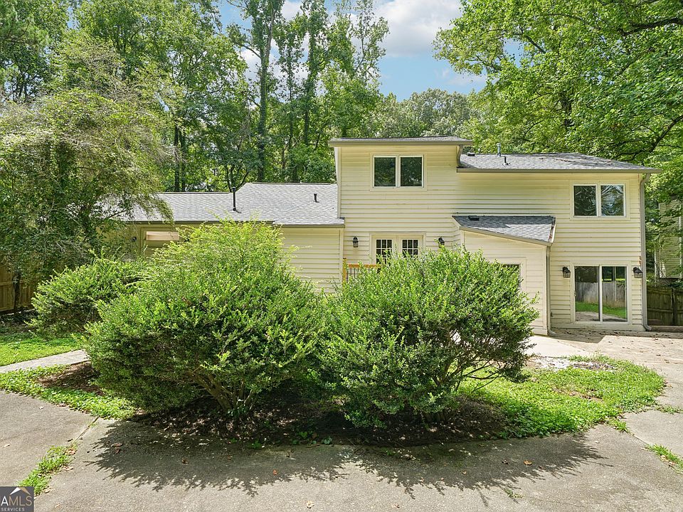 1st image of 630 Benson Hurst Dr SW