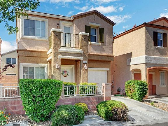 3rd image of 9912 Mustang Creek Way