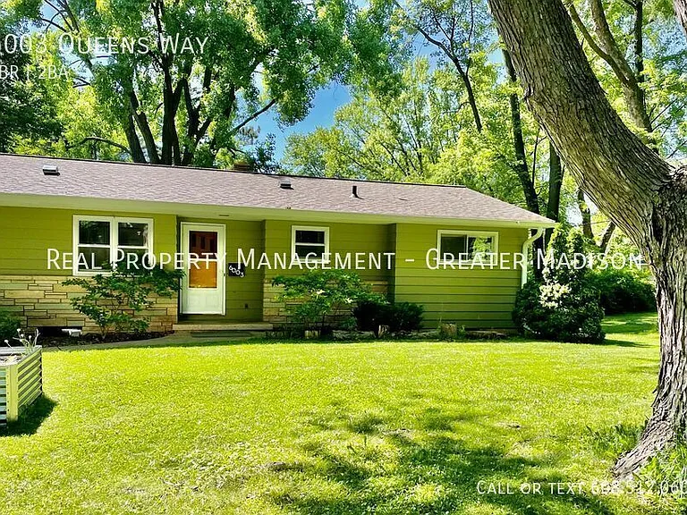 6003 Queens Way — Photo 1