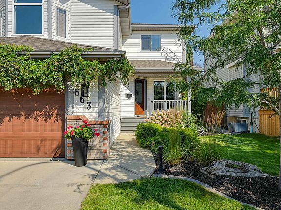 2nd image of 663 Meadowview Cres