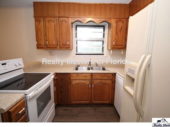 5th image of 3095 Baronne St