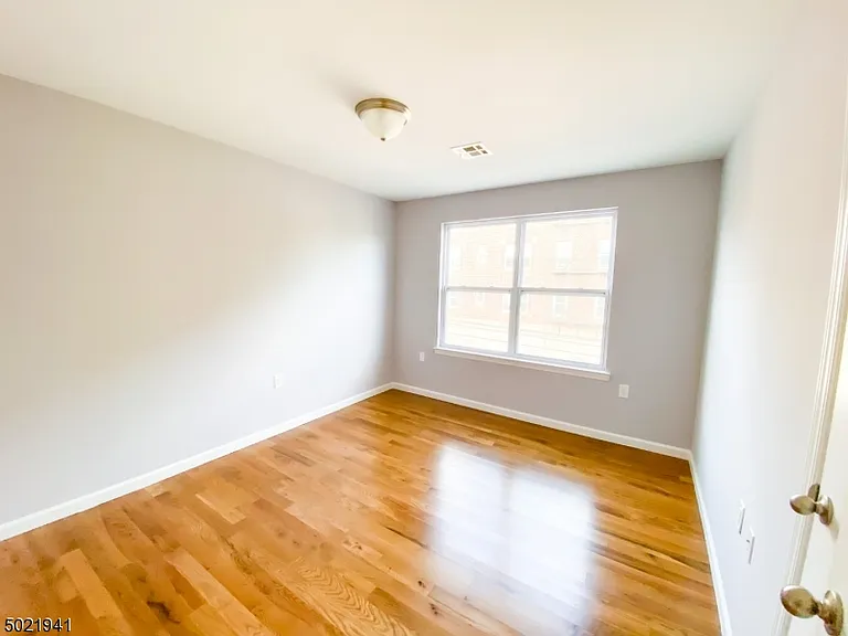 70 N 6th St #2 — Photo 18