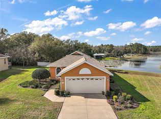 125 Twin Lake Cir, Umatilla, FL 32784