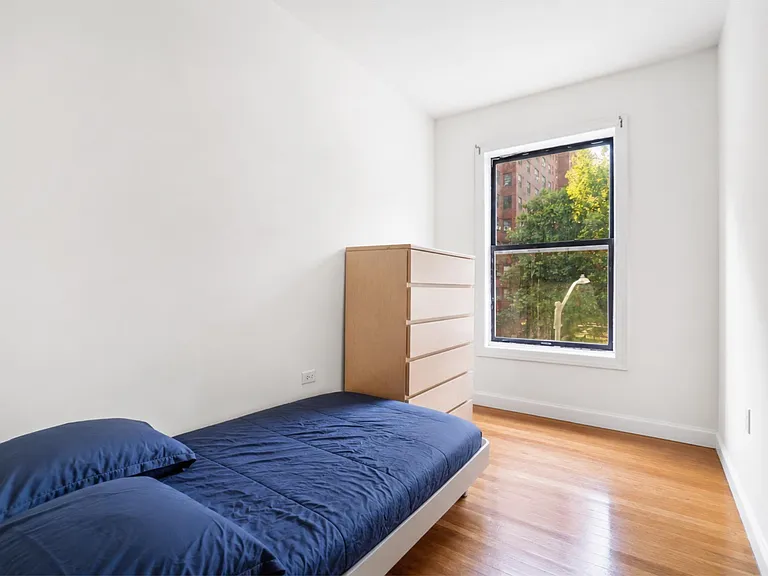 205 W 103rd St #3E — Photo 3