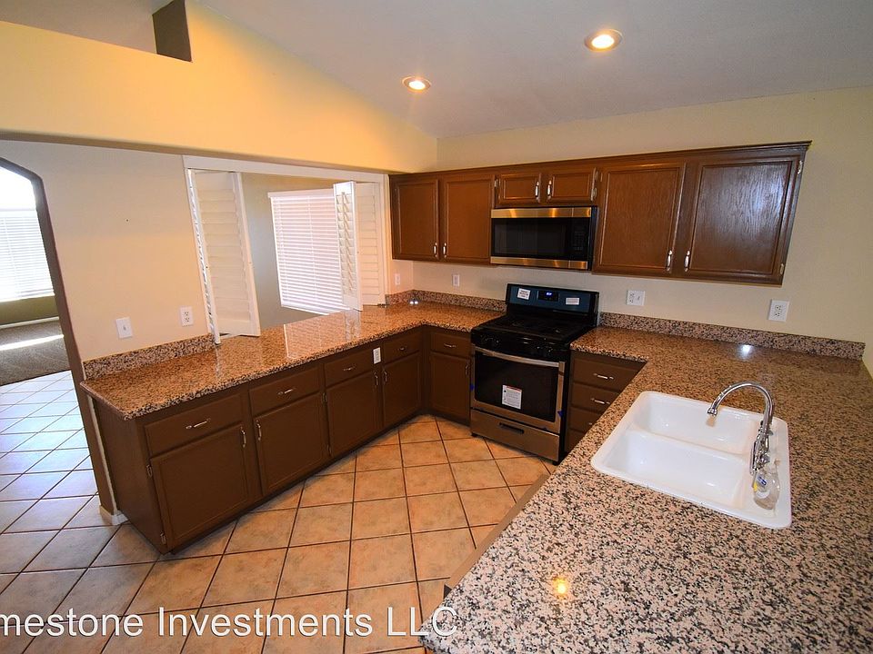 1st image of 1709 Diamond Oaks Ct