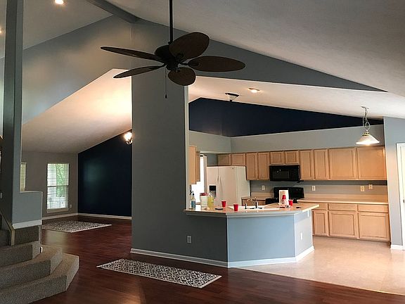 4th image of 6929 Lindel Ct