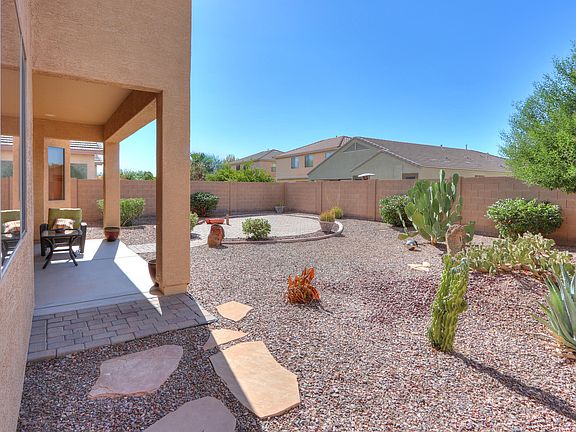 5th image of 43994 W Caven Dr