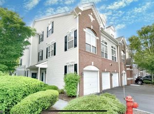 802 Firethorn Dr #802, Union, NJ 07083
