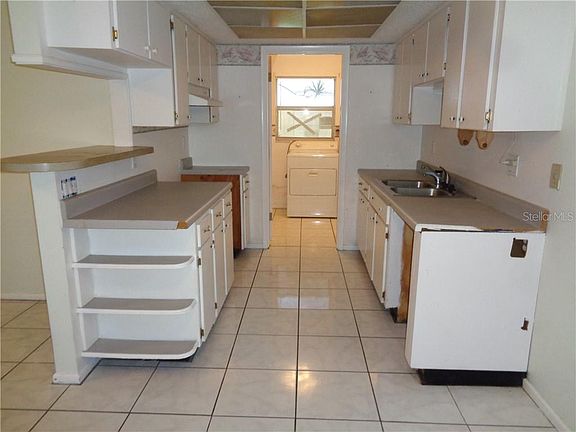 4th image of 5901 Acla Vista Dr
