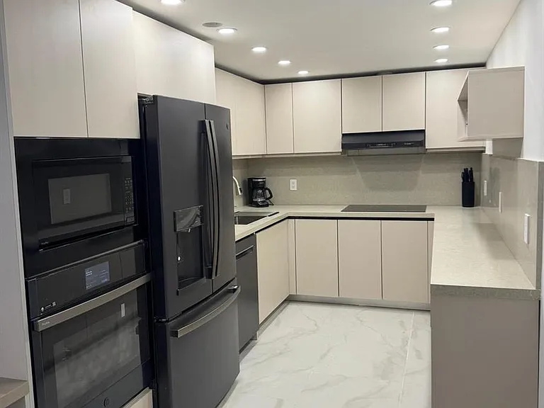 4511 S Ocean Blvd #904 — Photo 7