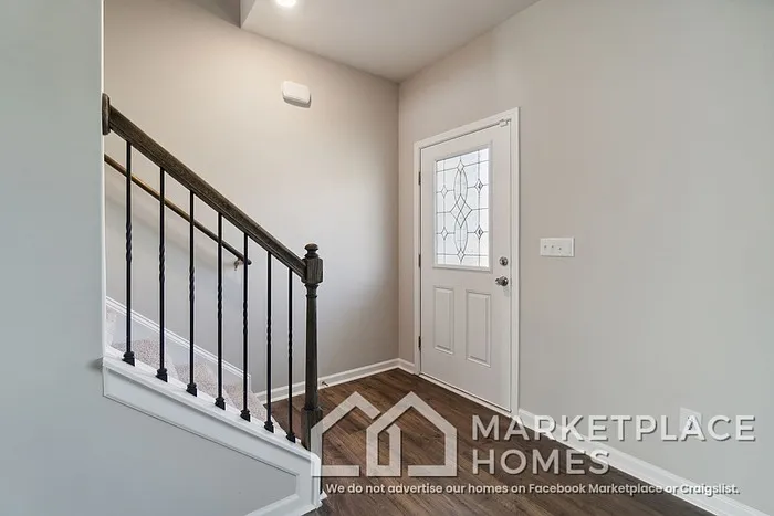 9936 Brawley Ln — Photo 4