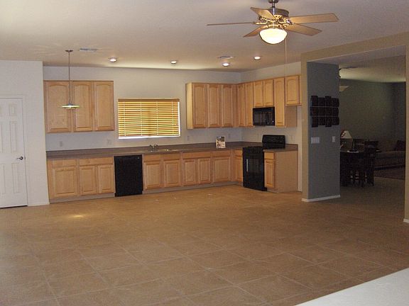 5th image of 13716 E Oxmoor Valley Dr