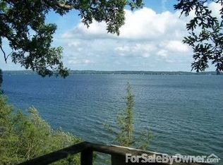 W3521 Meredith Ln, Green Lake, WI 54941