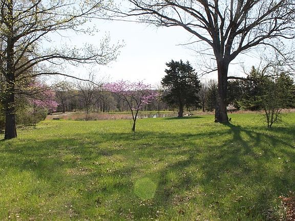 3rd image of 9902 County Road 1044