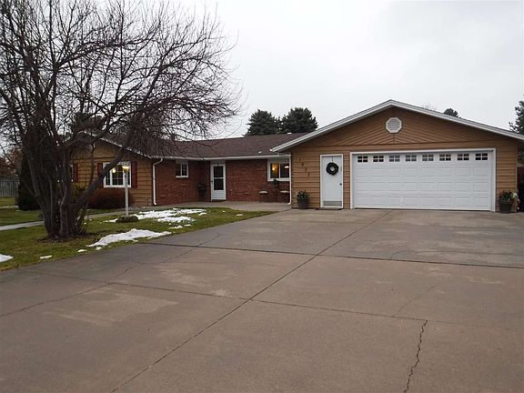 3rd image of 1822 Jack Ln