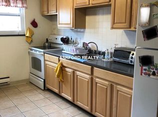 10 Coolidge Hill Rd, Watertown, MA 02472