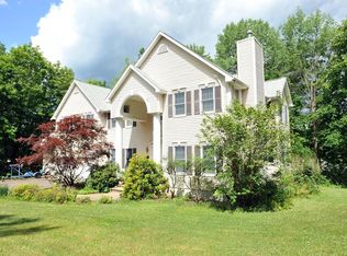 2 Crestwood Rd, Corning, NY 14830